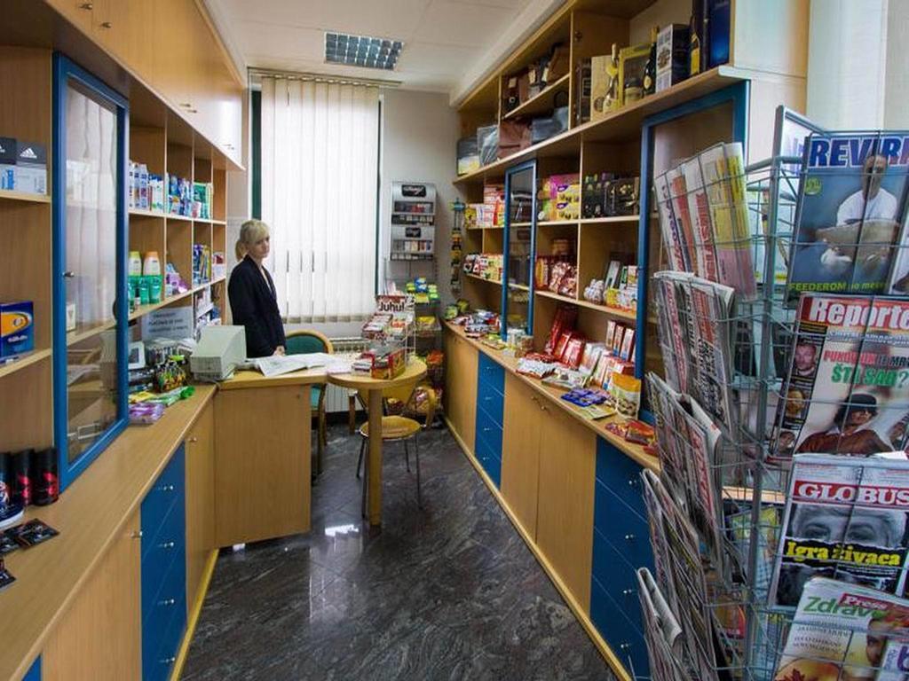 Hotel Cubic Laktaši Εξωτερικό φωτογραφία