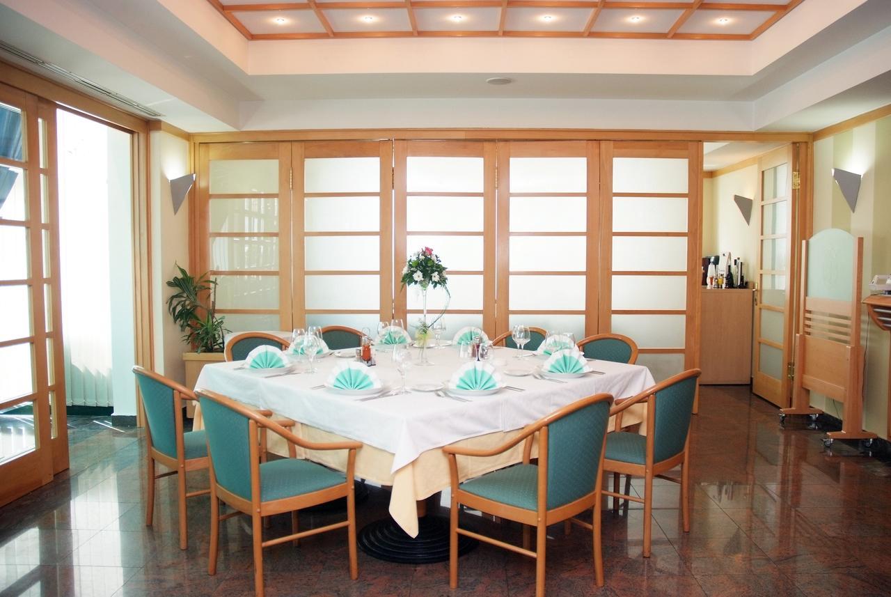 Hotel Cubic Laktaši Εξωτερικό φωτογραφία