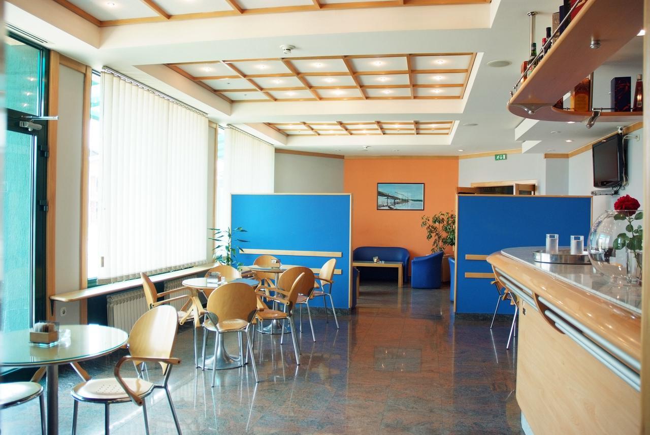 Hotel Cubic Laktaši Εξωτερικό φωτογραφία